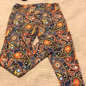 LULAROE leggings 🦵